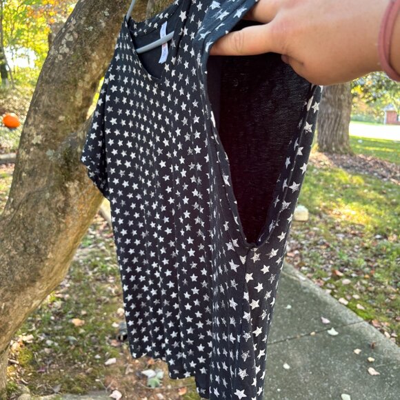 Latched Mama Summer Stars Nursing Tee (Maternity or Nursing Friendly) - Picture 2 of 4